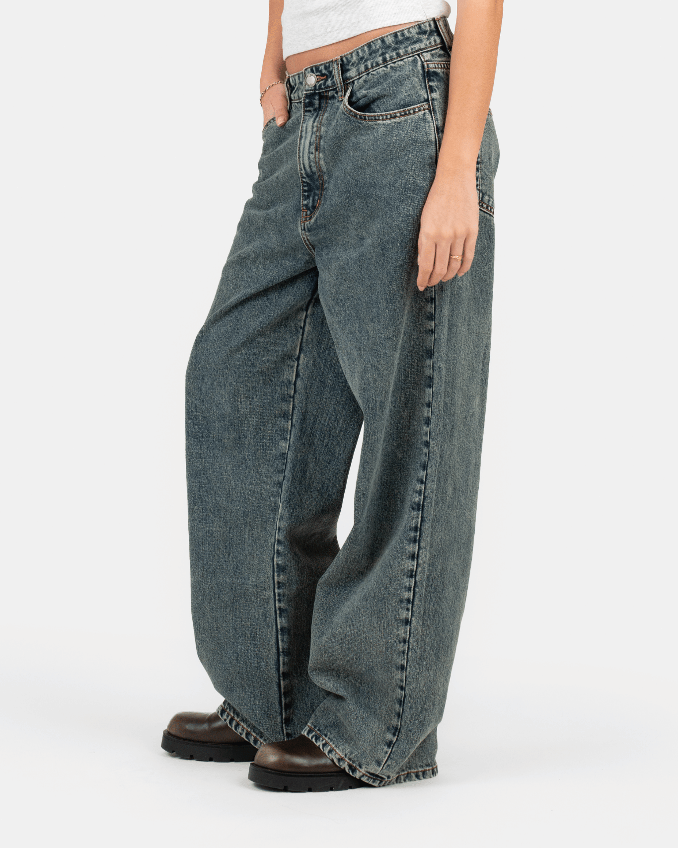 Baggy Denim Jeans Mid Blue Vintage Wash | Skagen - clothing.dk